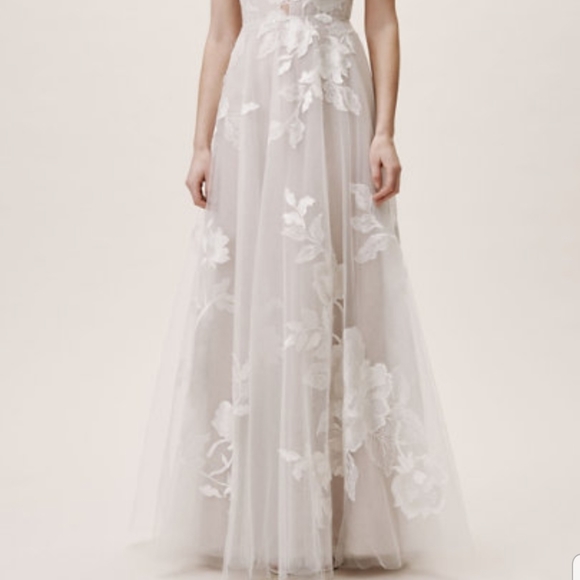 Willowby by watters hutchinson gown Clearance